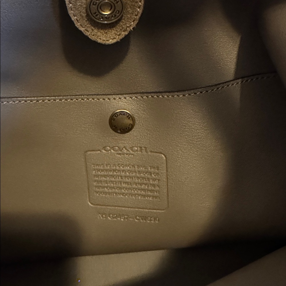 COACH BROOKLYN 39 SUEDE BAG - Picture 7 of 10